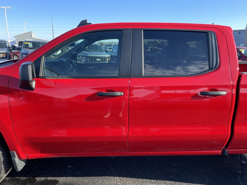 Used 2023 Chevrolet Silverado 1500 Custom image 35