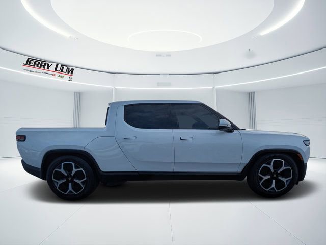 Used 2022 Rivian R1T Adventure image 2