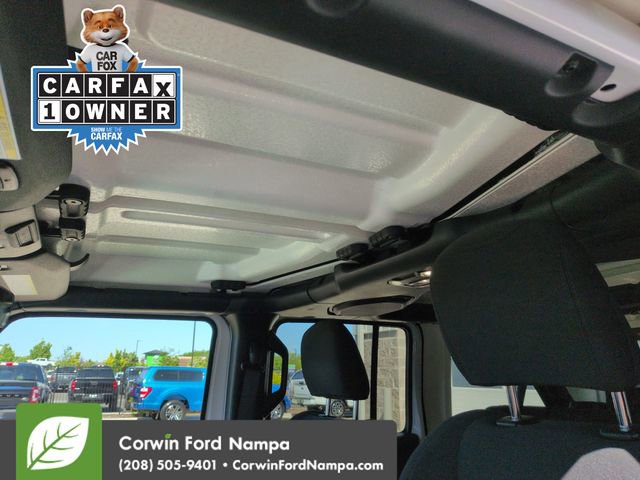 Used 2023 Jeep Wrangler Unlimited Rubicon 4xe AWD/4WD image 23