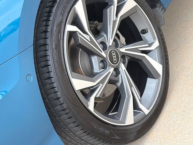 Used 2023 Audi A3 2.0T Premium Plus w/ Premium Plus Package image 9