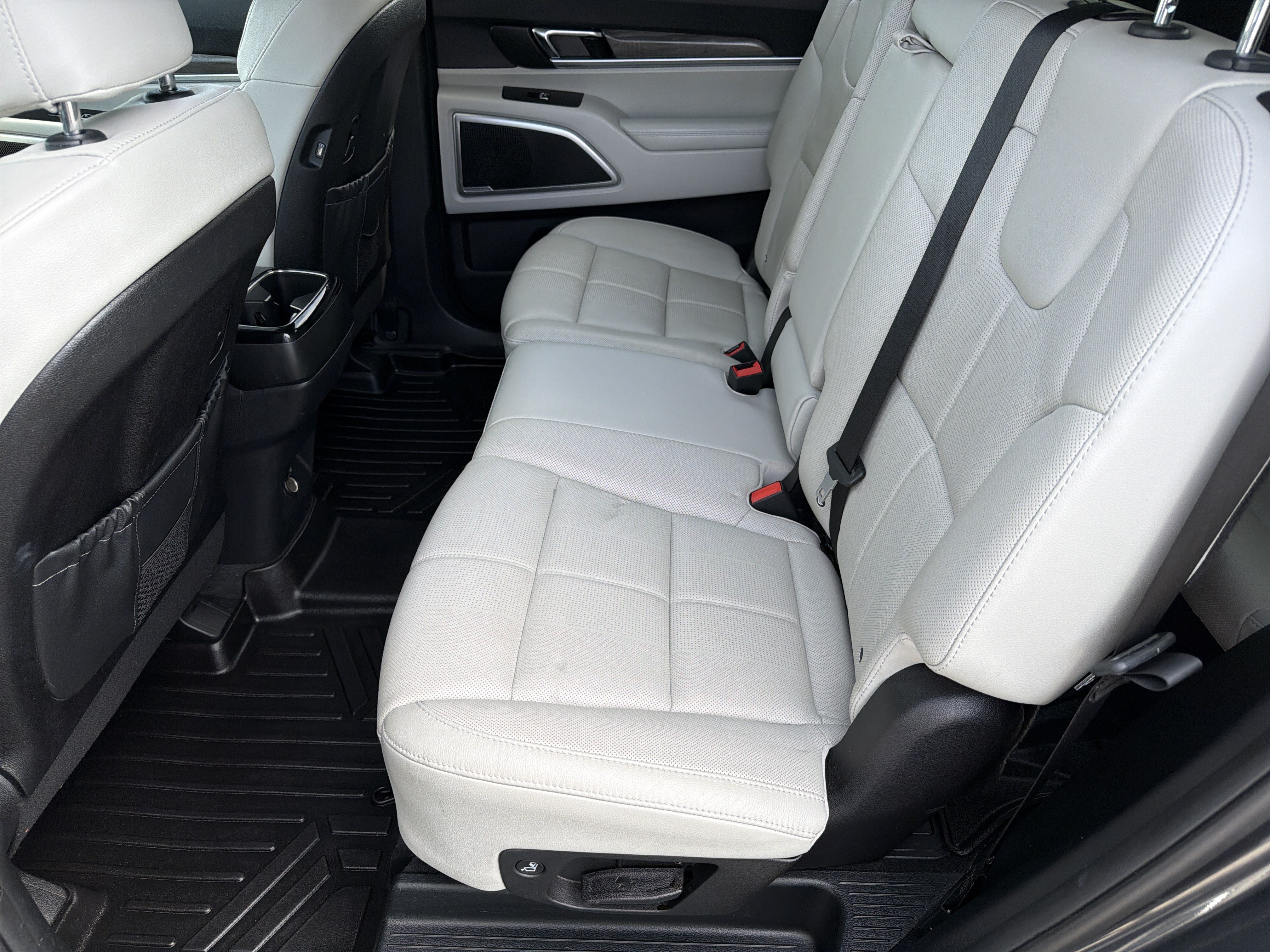 Used 2020 Kia Telluride EX FWD image 20