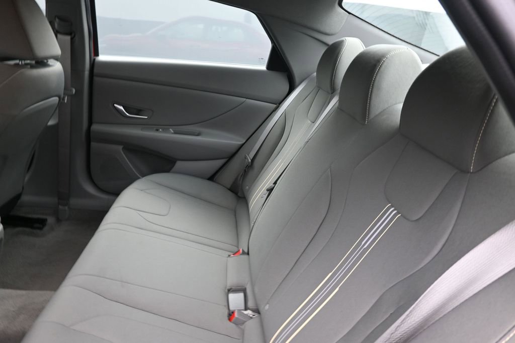 Certified 2026 Hyundai Elantra Sport FWD image 21