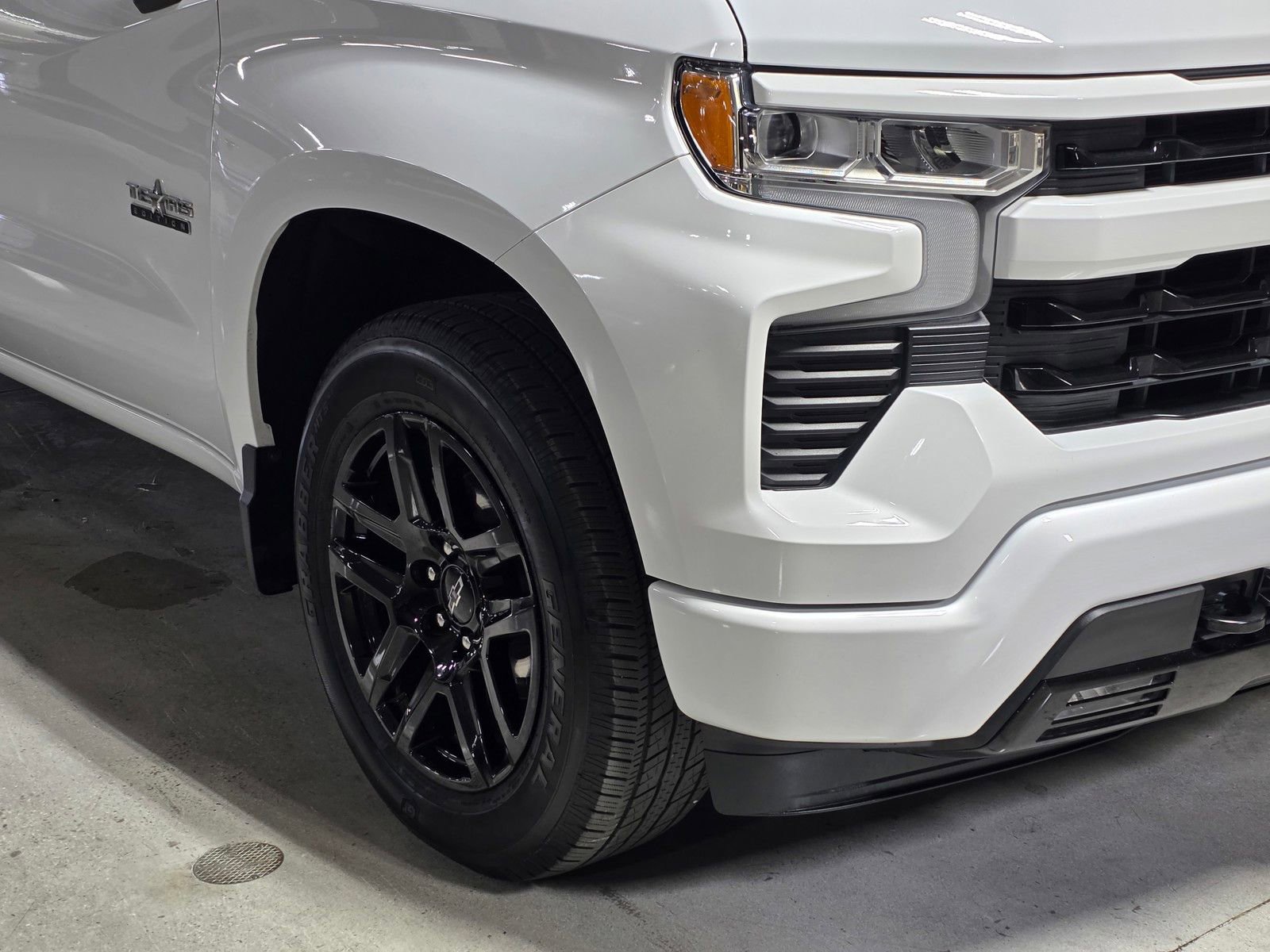 Used 2024 Chevrolet Silverado 1500 RST RWD image 10