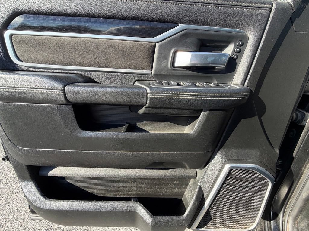 Used 2019 RAM 2500 Laramie w/ Night Edition AWD/4WD image 14