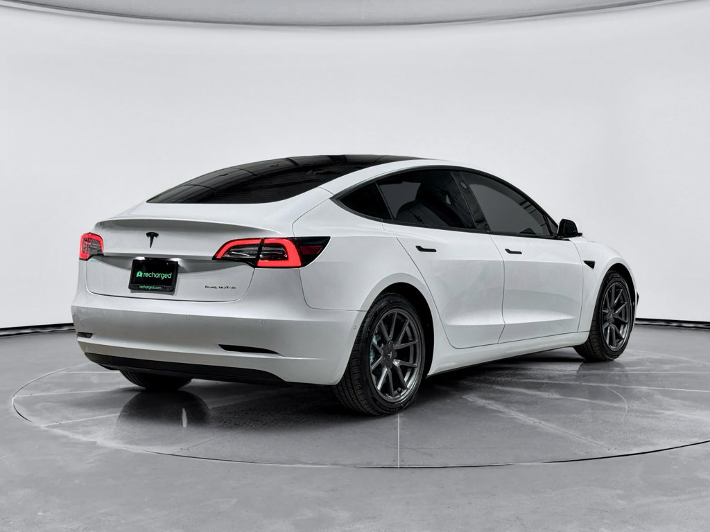 Used 2021 Tesla Model 3 Long Range image 3