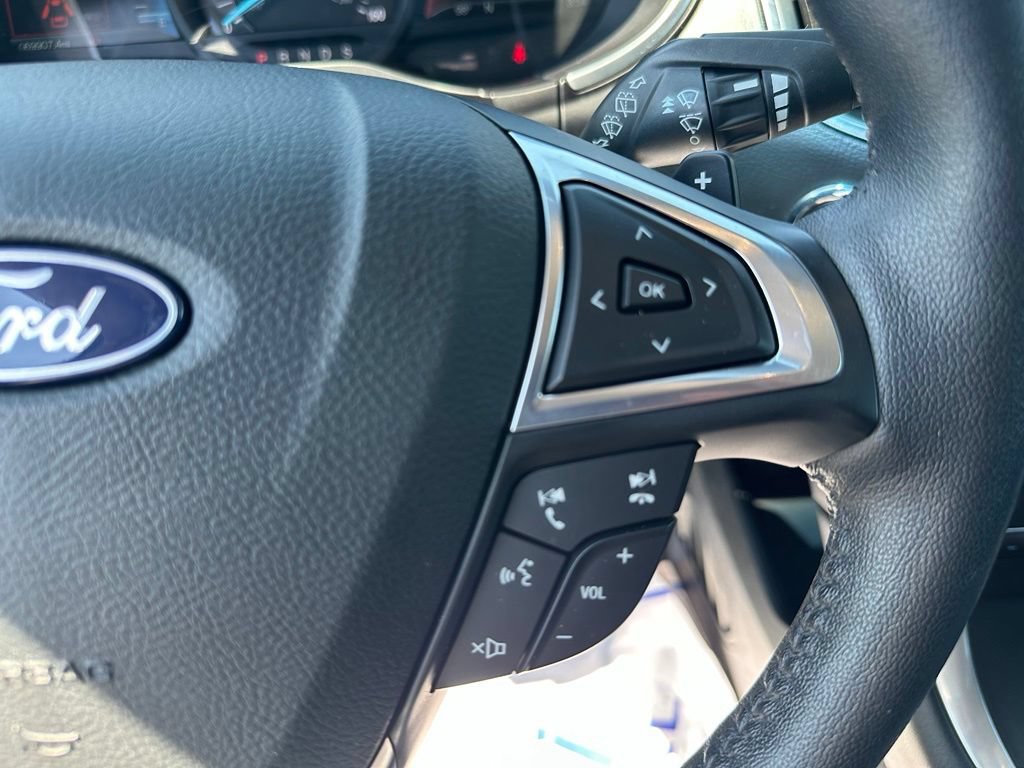 Used 2018 Ford Edge Titanium AWD/4WD image 17