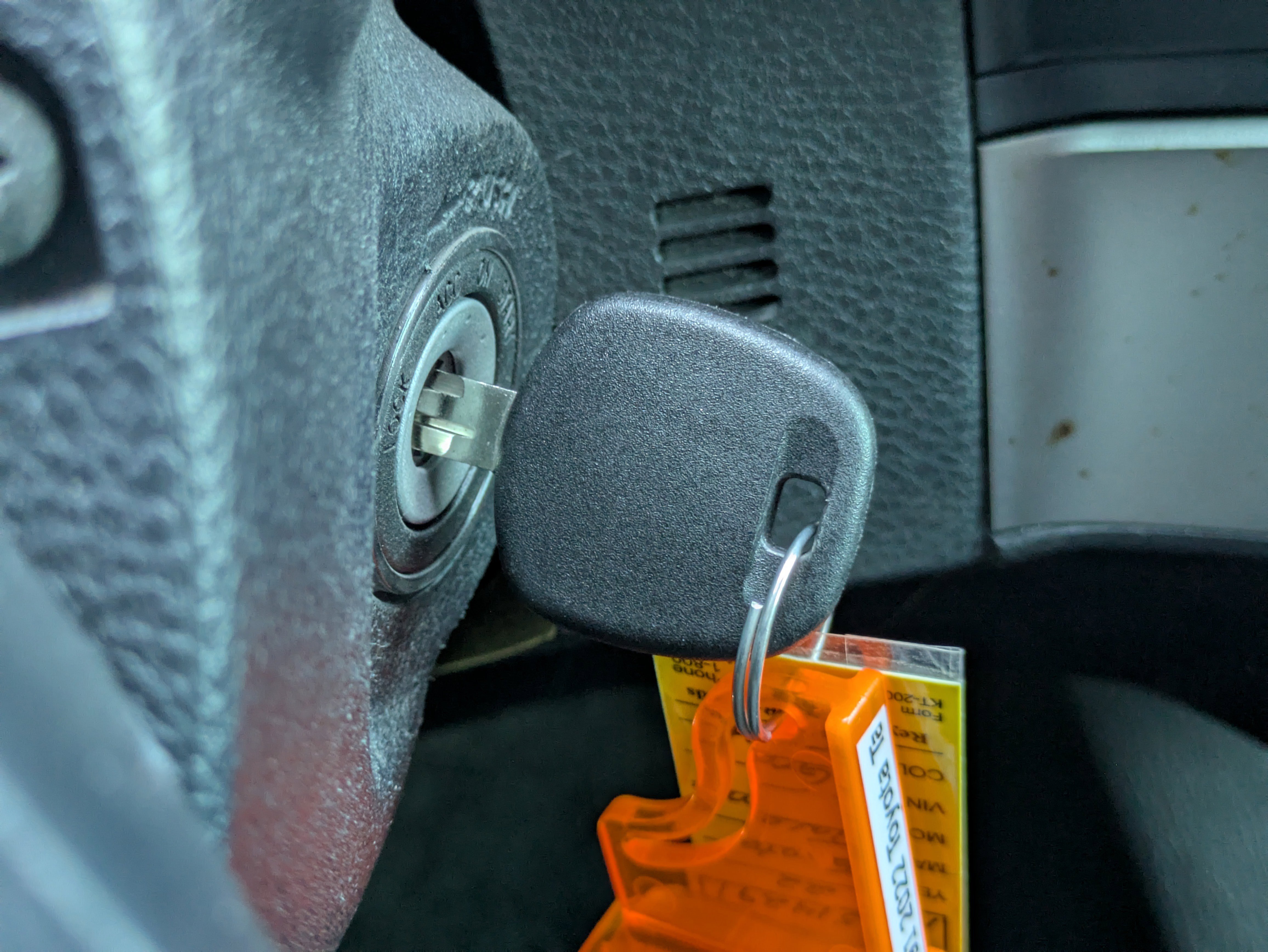 Used 2022 Toyota Tacoma SR5 w/ Technology Package image 21