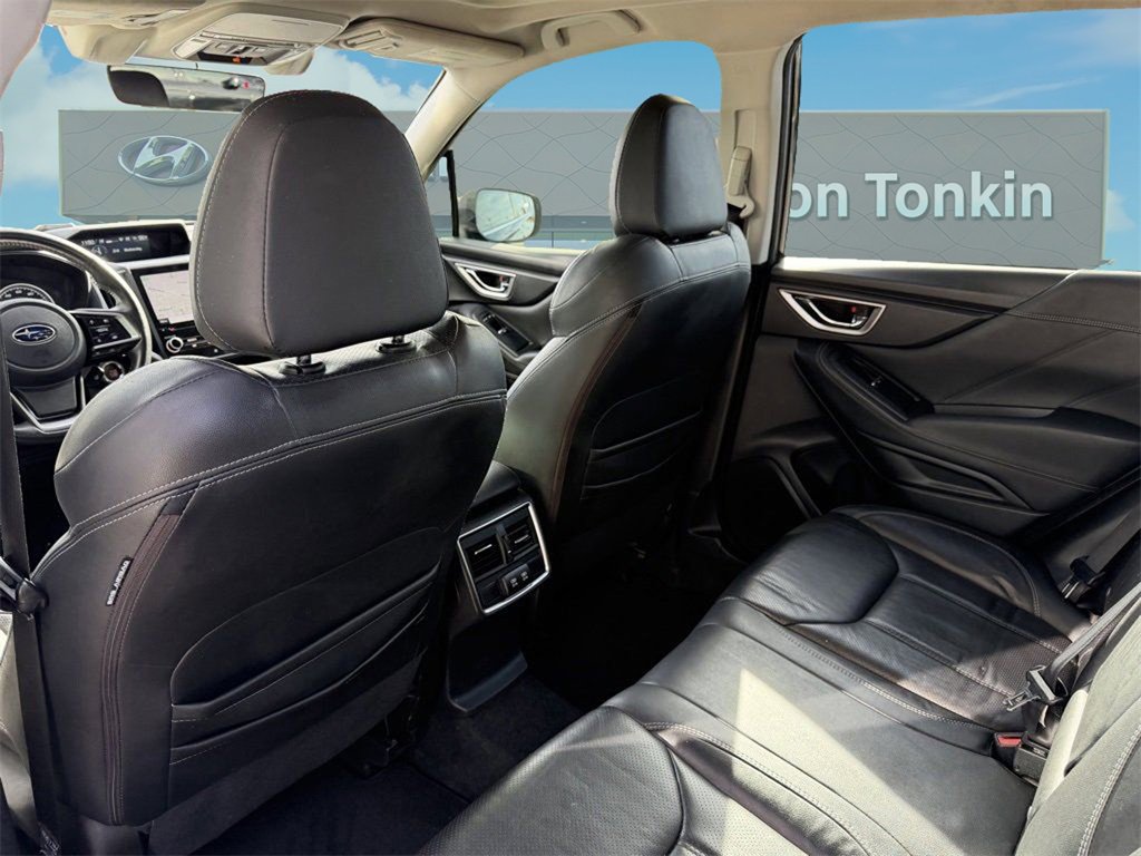 Used 2021 Subaru Forester Limited image 32