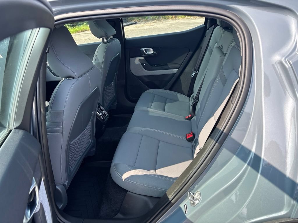 Used 2022 Polestar Polestar 2 w/ Plus Package AWD/4WD image 9