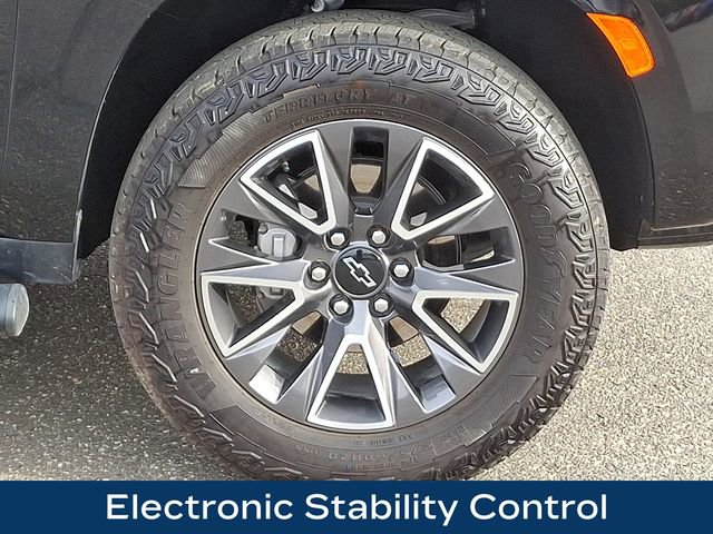 Used 2024 Chevrolet Tahoe Z71 image 12