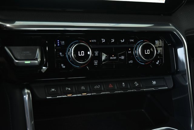 Used 2024 GMC Sierra 1500 Denali w/ Technology Package image 37