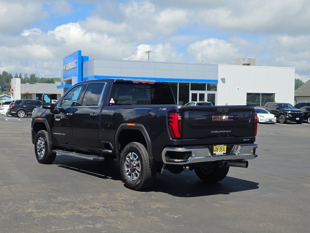 Certified 2024 GMC Sierra 3500 SLT w/ SLT Premium Package AWD/4WD image 4