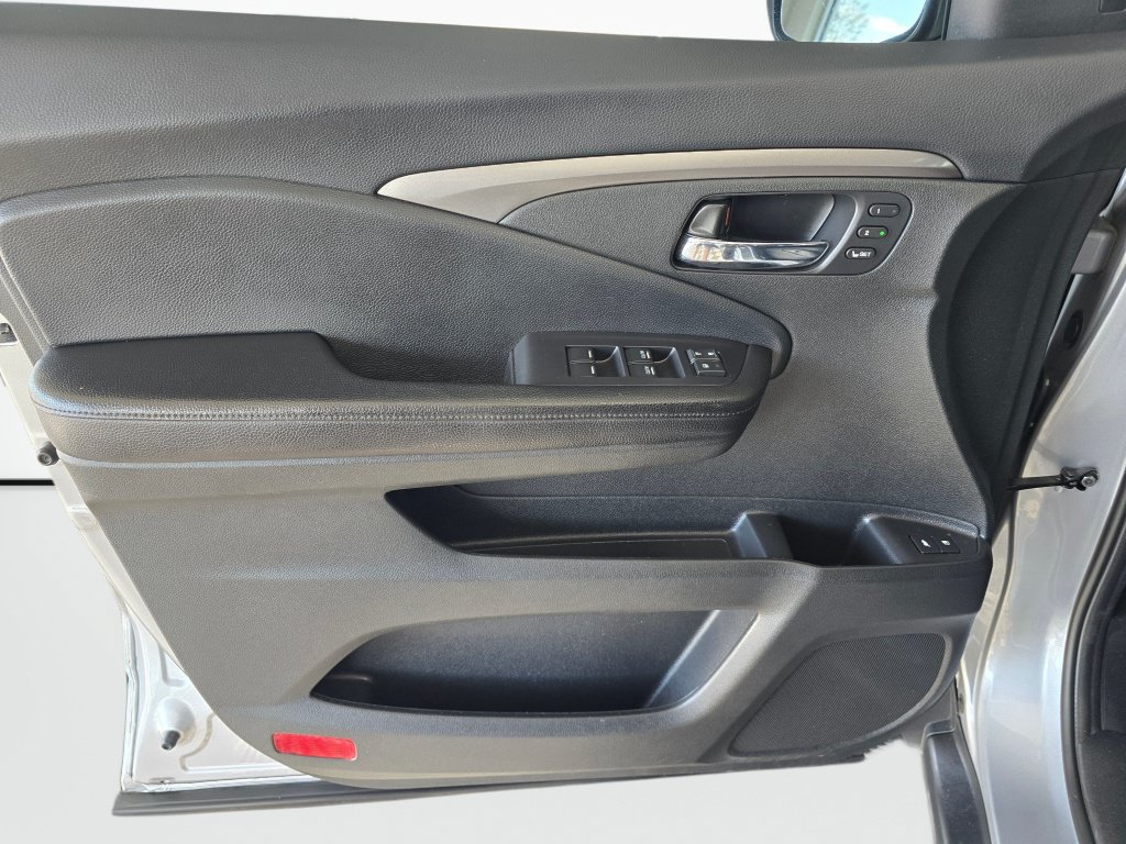 Used 2019 Honda Passport EX-L image 34