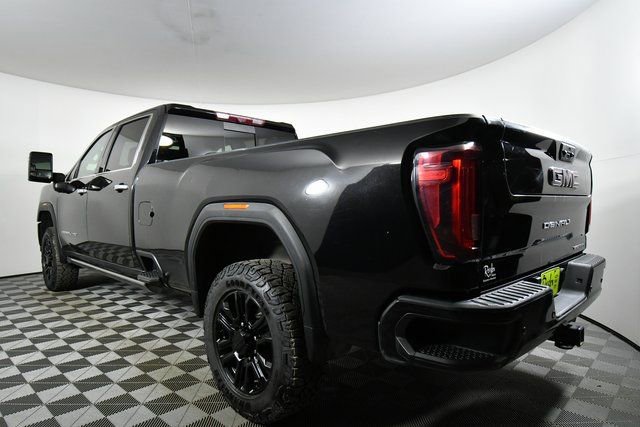 Used 2021 GMC Sierra 3500 Denali w/ Denali Black Diamond Edition image 13
