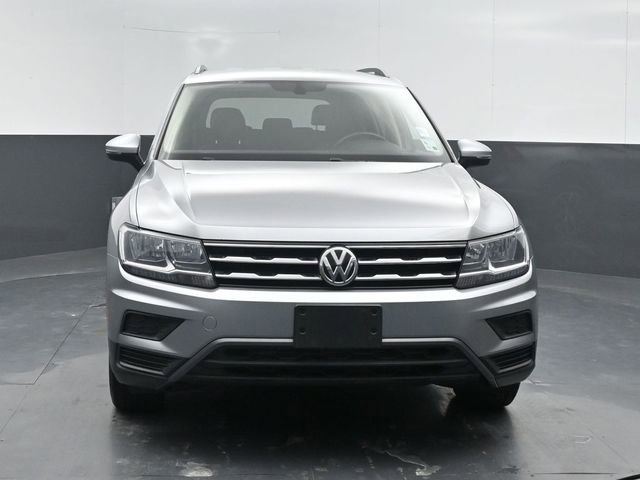 Used 2021 Volkswagen Tiguan SE image 2