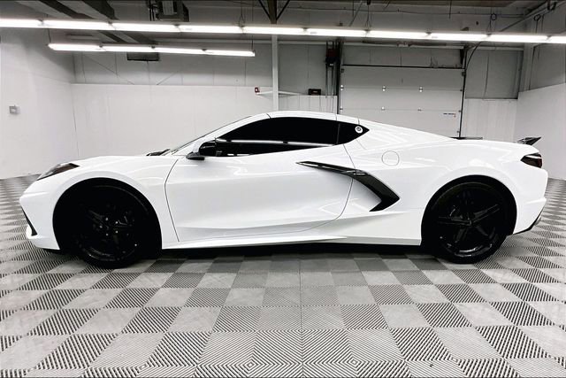 Used 2026 Chevrolet Corvette Stingray Coupe w/ Battery Protection Package RWD image 15