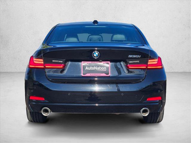 Used 2025 BMW 330i Sedan RWD image 7