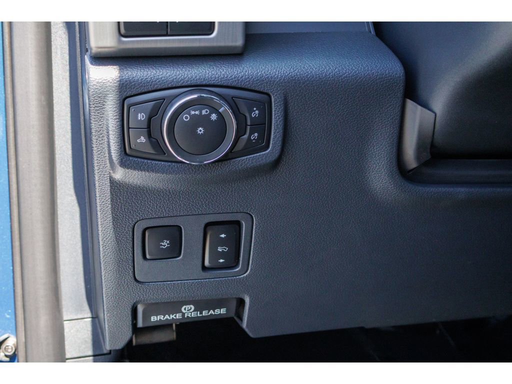 Used 2022 Ford F350 Platinum AWD/4WD image 20