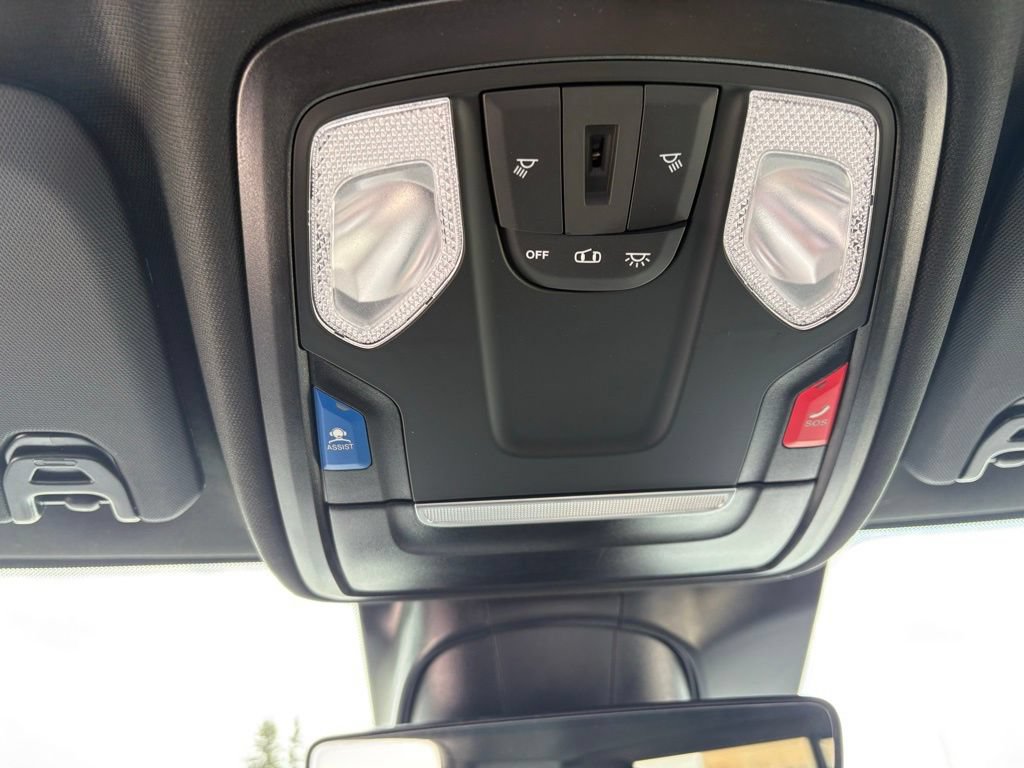 Used 2025 RAM 2500 Tradesman AWD/4WD image 13