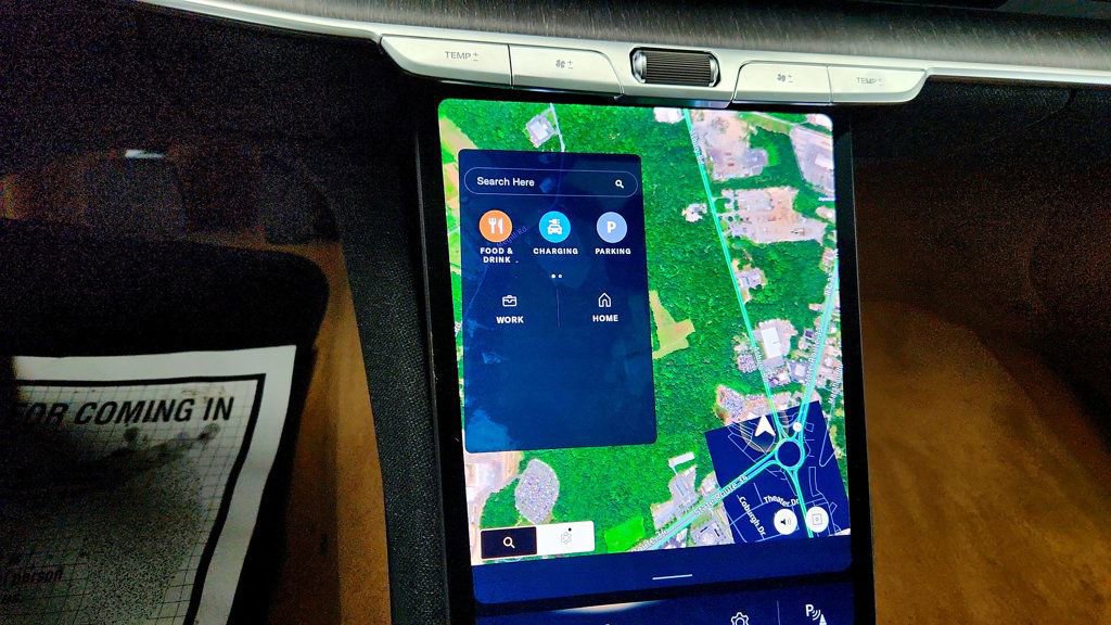 Used 2024 Lucid Air Touring image 19