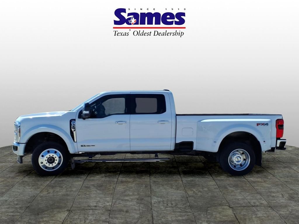 Used 2024 Ford F450 Lariat w/ FX4 Off-Road Package image 4