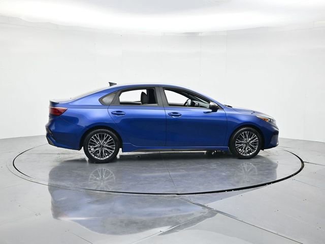 Used 2024 Kia Forte GT-Line image 2