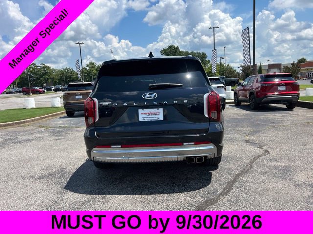 Used 2023 Hyundai Palisade Calligraphy FWD image 4