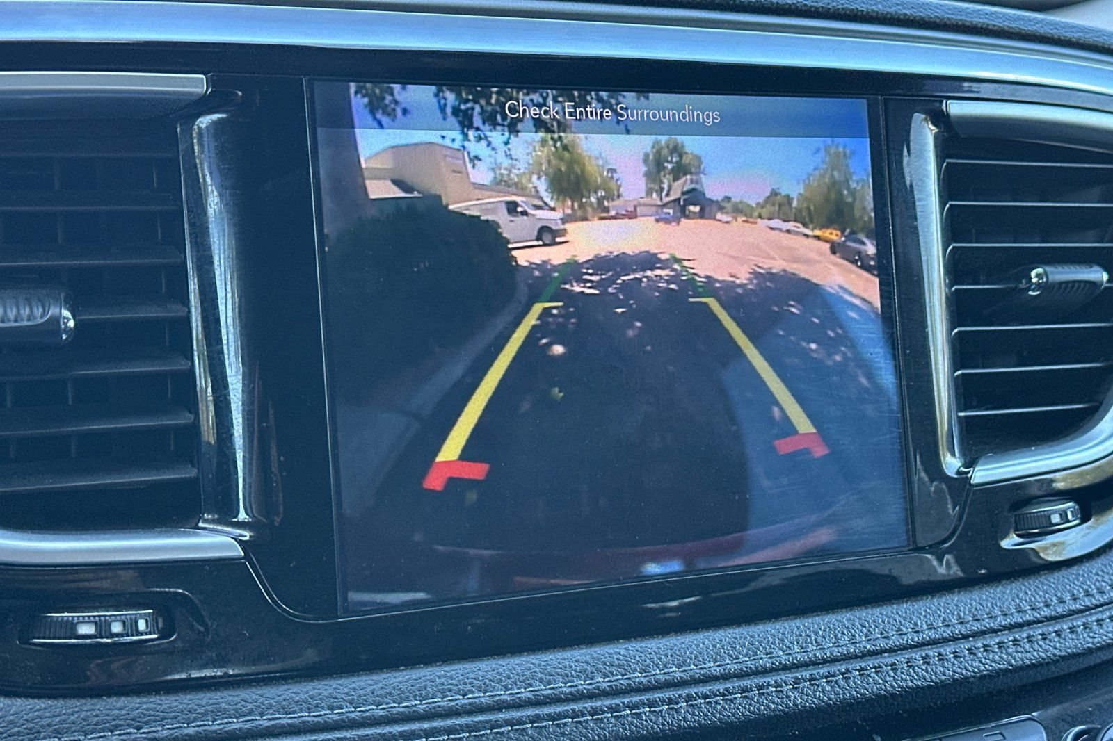 Used 2018 Chrysler Pacifica Limited FWD image 20