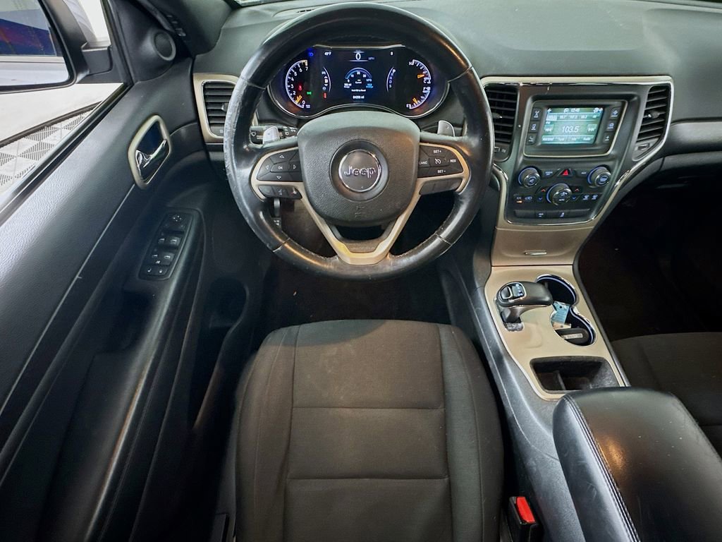 Used 2015 Jeep Grand Cherokee Laredo w/ Quick Order Package 23E AWD/4WD image 19