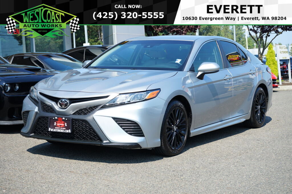 Used 2018 Toyota Camry SE