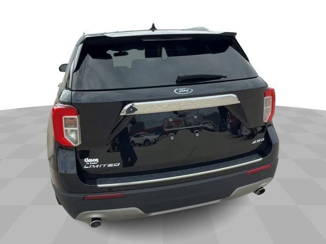 Used 2023 Ford Explorer Limited AWD/4WD image 5
