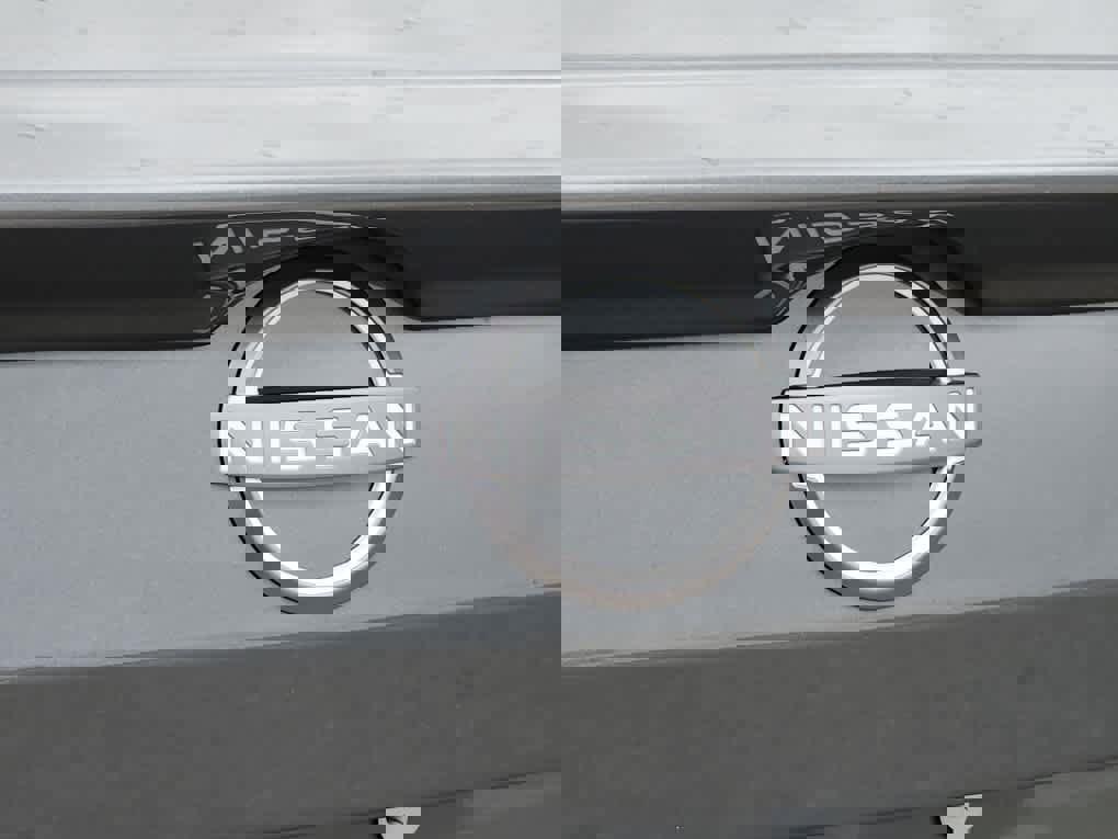 New 2025 Nissan Altima 2.5 SR w/ SR Premium Package FWD image 19