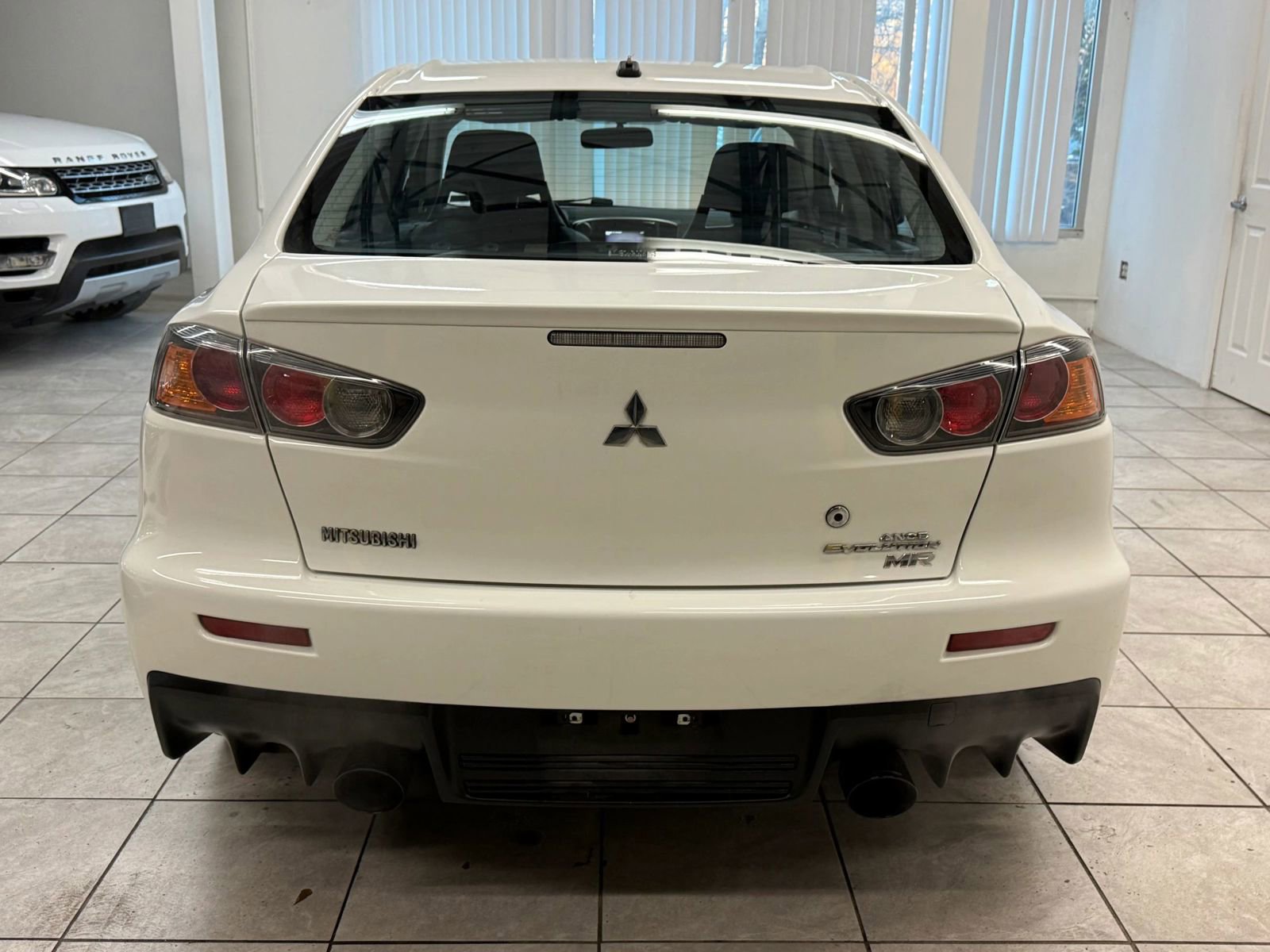 Used 2014 Mitsubishi Lancer Evolution MR image 8