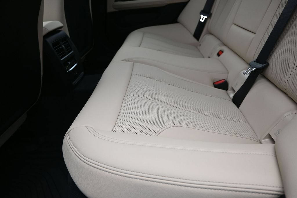 New 2026 BMW 430i w/ Premium Package RWD image 16