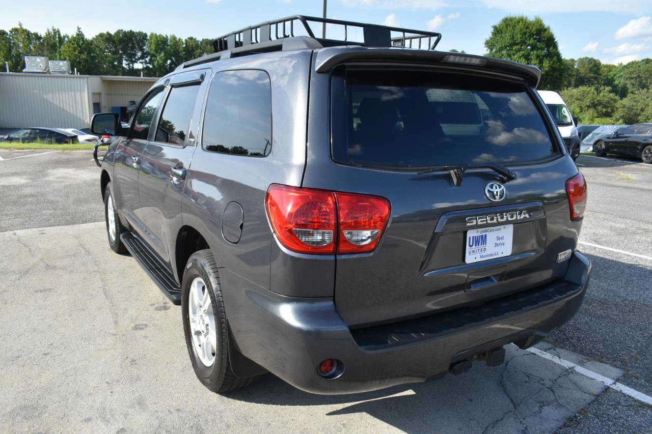 Used 2013 Toyota Sequoia SR5 AWD/4WD image 8