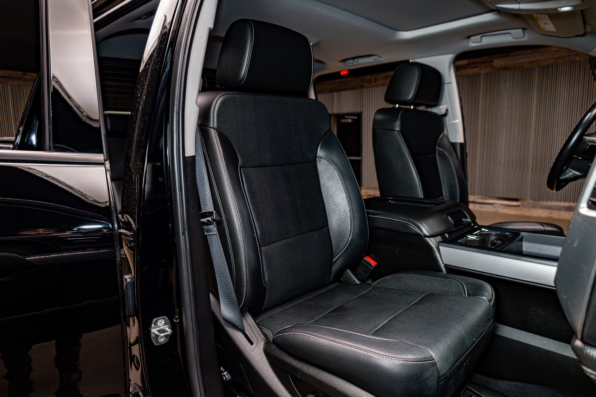 Used 2019 Chevrolet Silverado 2500 LTZ w/ Duramax Plus Package image 27