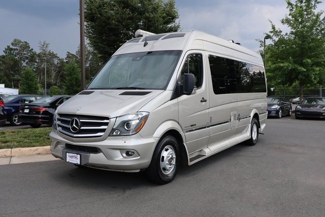 Used 2014 Mercedes-Benz Sprinter 3500 image 11