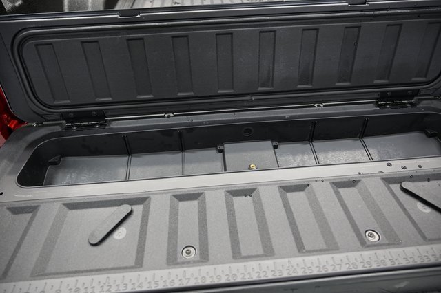 New 2026 GMC Canyon Elevation w/ Convenience Package image 9