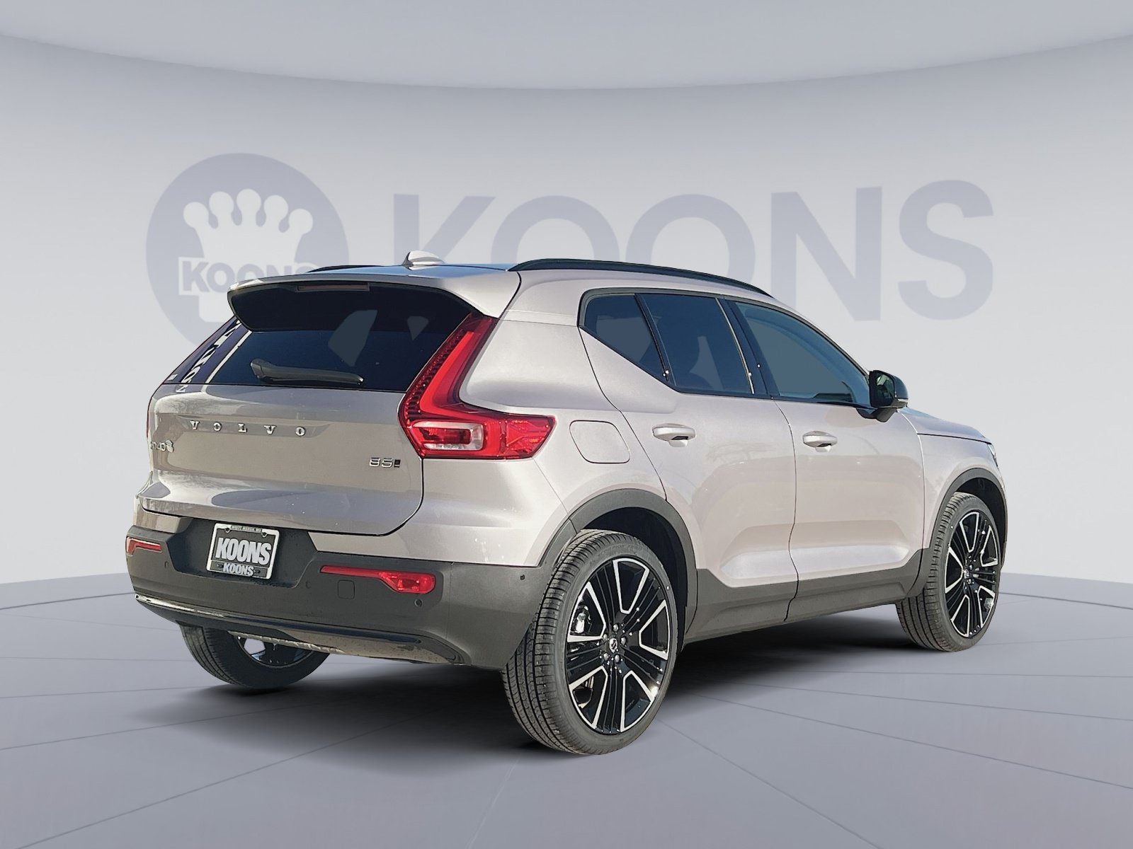 New 2026 Volvo XC40 B5 Ultra w/ Protection Package Premier AWD/4WD image 7