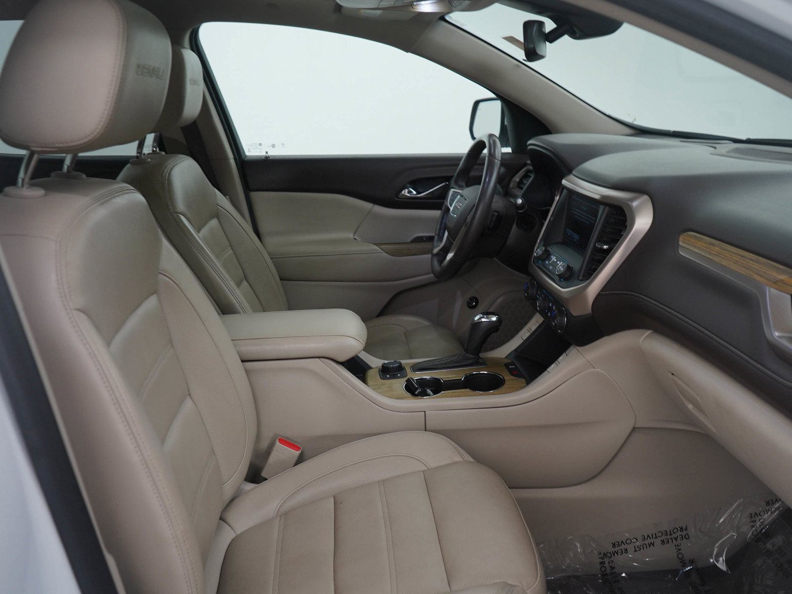 Used 2018 GMC Acadia Denali w/ Technology Package image 11