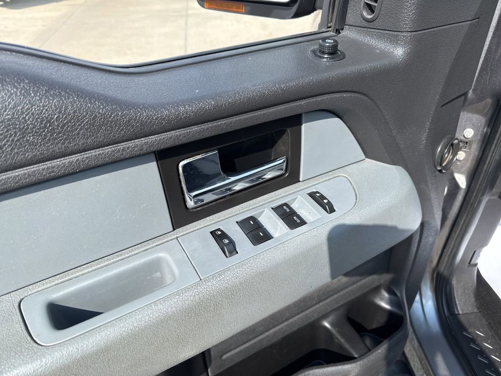 Used 2014 Ford F150 XLT w/ Equipment Group 302A Luxury image 20