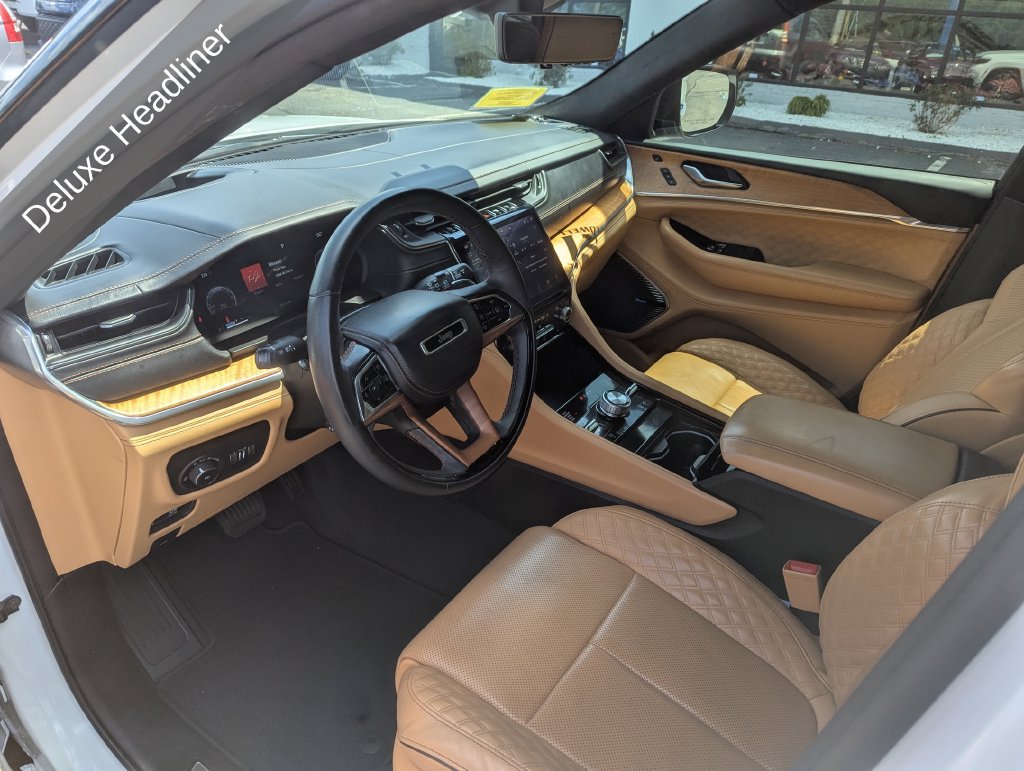 Used 2021 Jeep Grand Cherokee L Summit AWD/4WD image 17