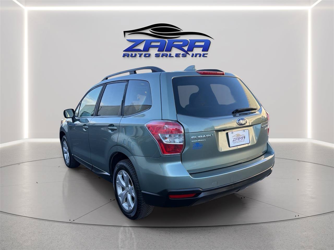 Used 2016 Subaru Forester 2.5i Premium w/ All-Weather Package AWD/4WD image 5