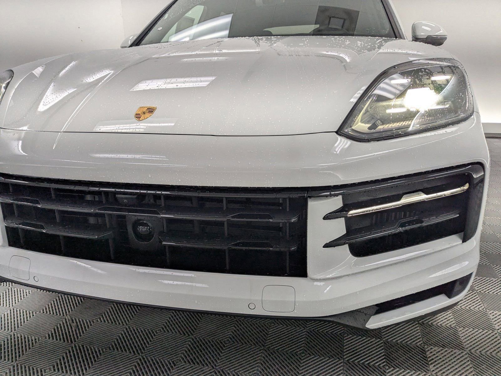 New 2026 Porsche Cayenne AWD/4WD image 13
