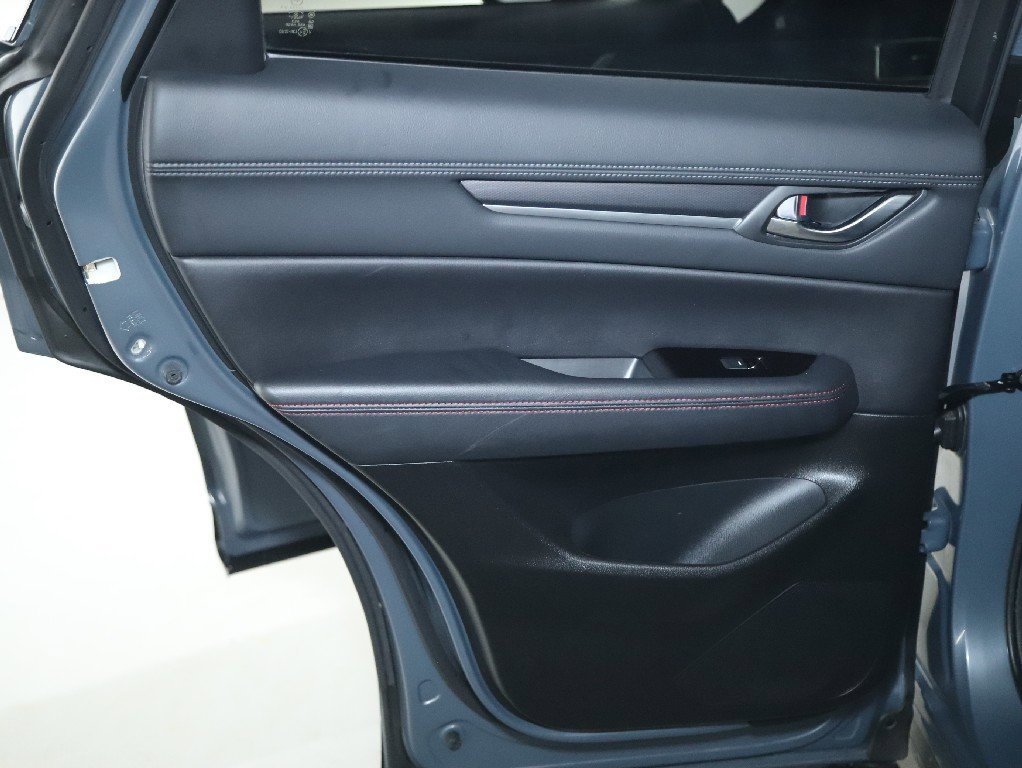 Certified 2023 MAZDA CX-5 Carbon Edition image 13
