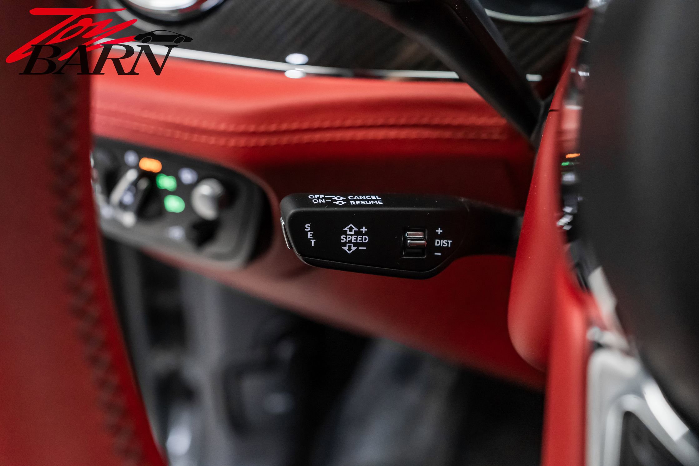 Used 2022 Bentley Bentayga image 36