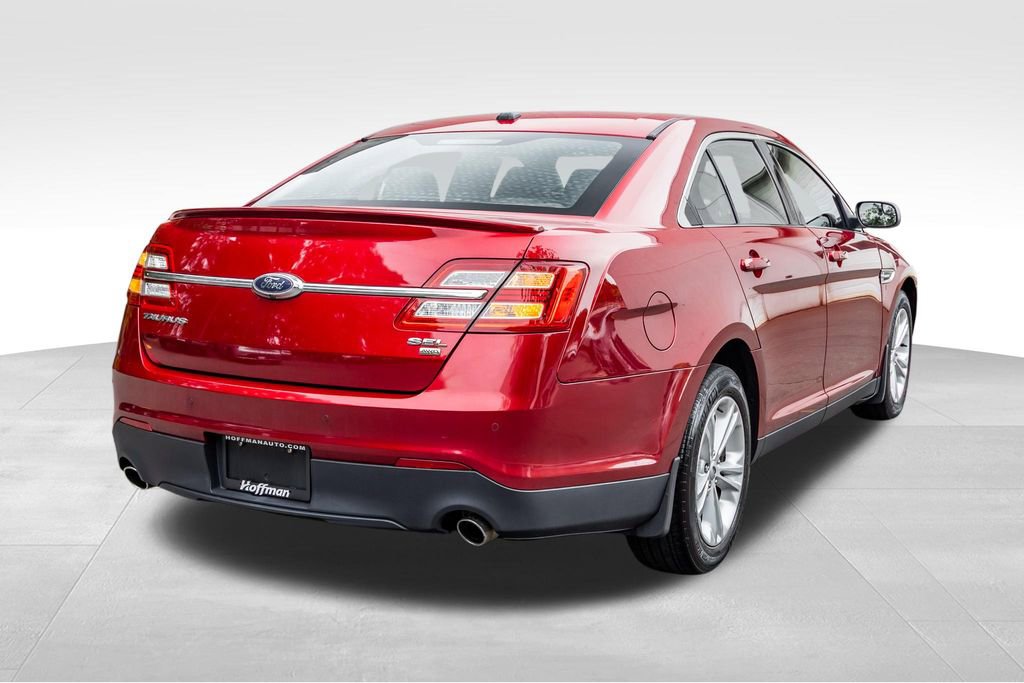 Used 2017 Ford Taurus SEL w/ Equipment Group 201A AWD/4WD image 4