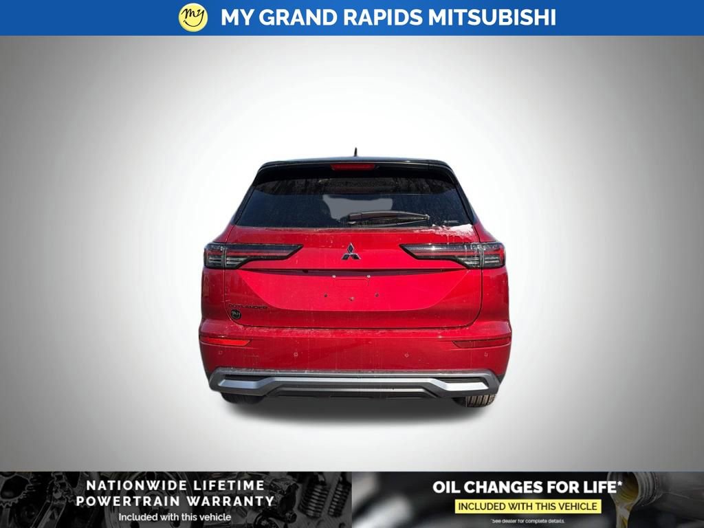 New 2025 Mitsubishi Outlander SE image 7
