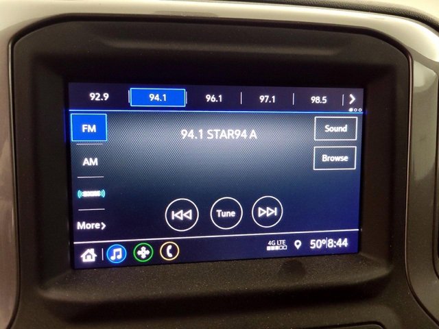 Used 2020 Chevrolet Silverado 1500 Custom w/ Custom Max Trailering Package image 3