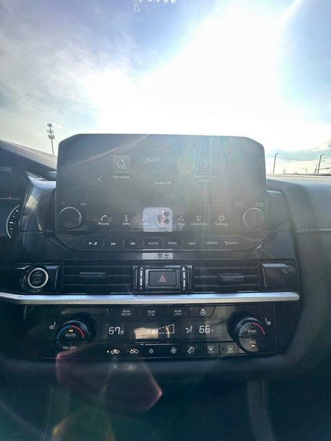 Certified 2022 Nissan Pathfinder SL AWD/4WD image 14